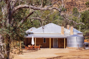 Upalinna Station Shearers Quarters